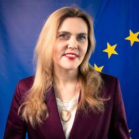 2026 _ 02 _ 19 _ Julia LAFFRANQUE _ 1